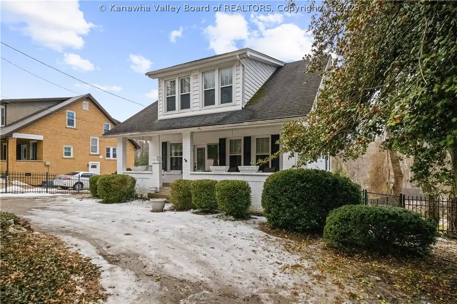 234 Oakwood Road, Charleston, WV 25314 - #3