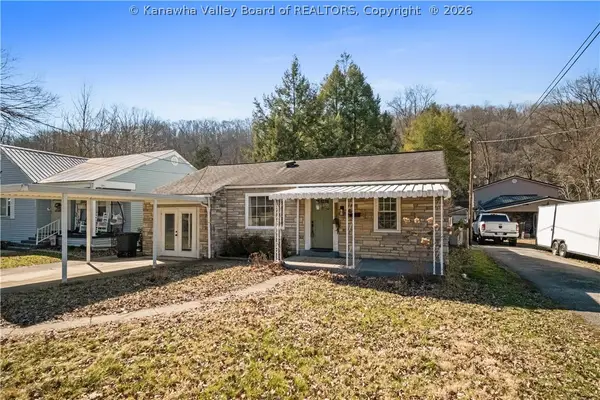 1111 S B Street, St Albans, WV 25177