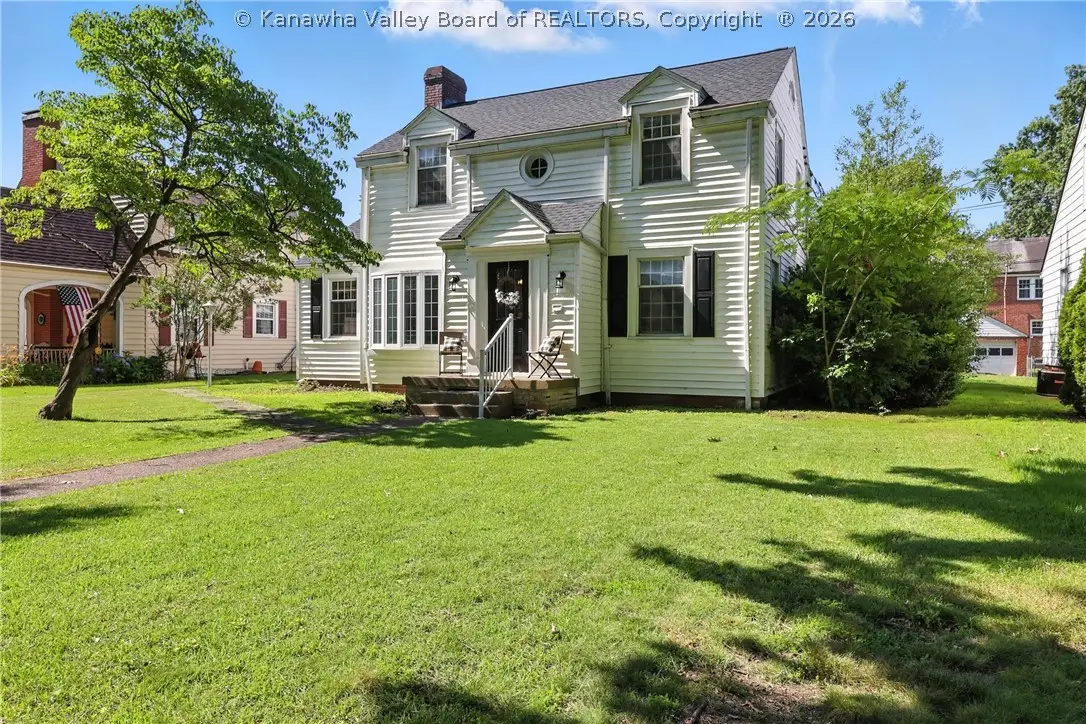 3821 Staunton Avenue Se, Charleston, WV 25304 - #1