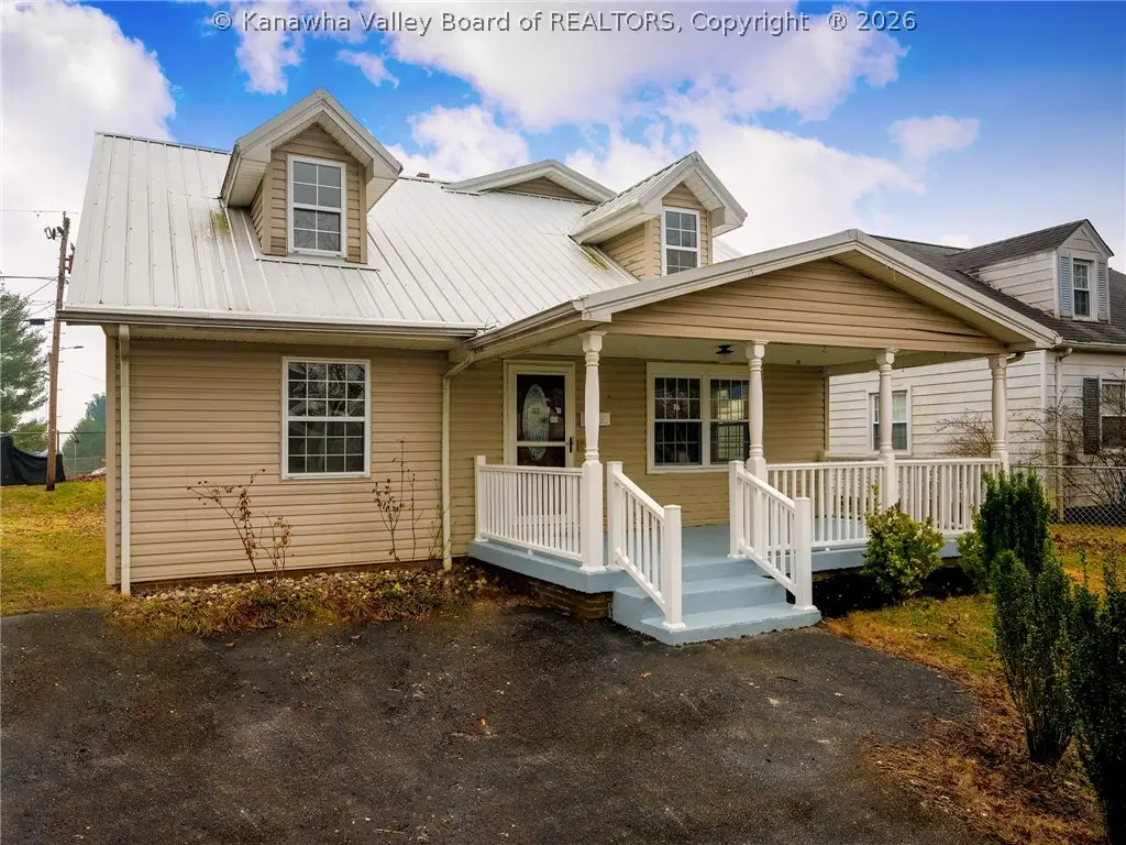 628 Carroll Street, Saint Albans, WV 25177 - #1