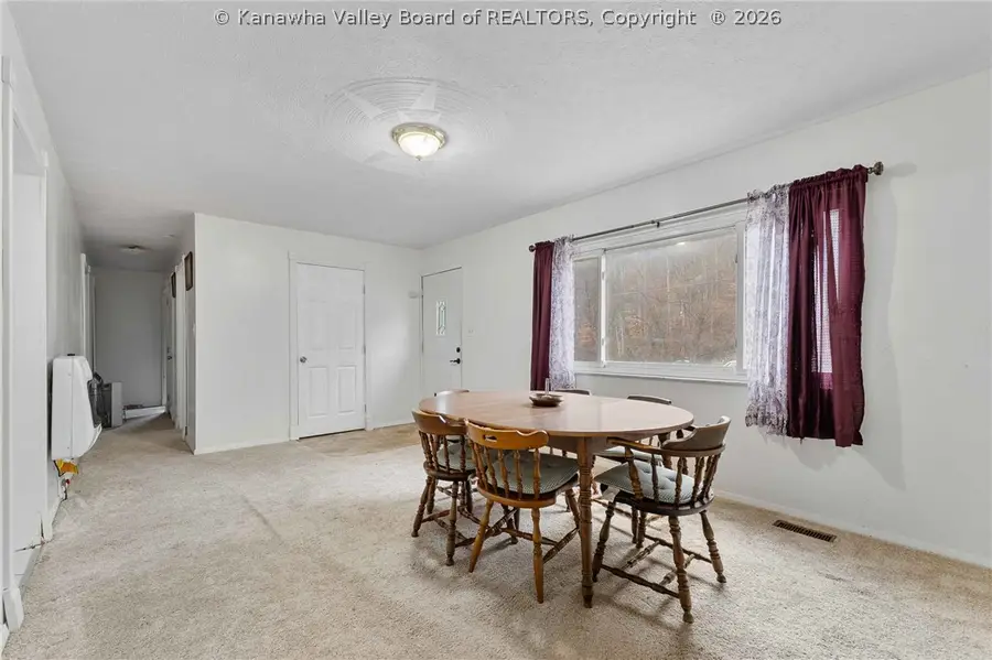 158 Ranch Lake Boulevard, Scott Depot, WV 25560 - #2