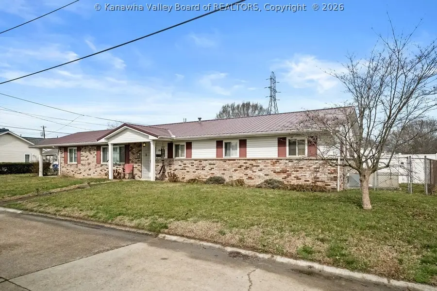 104 Beech Street, Nitro, WV 25143 - #3