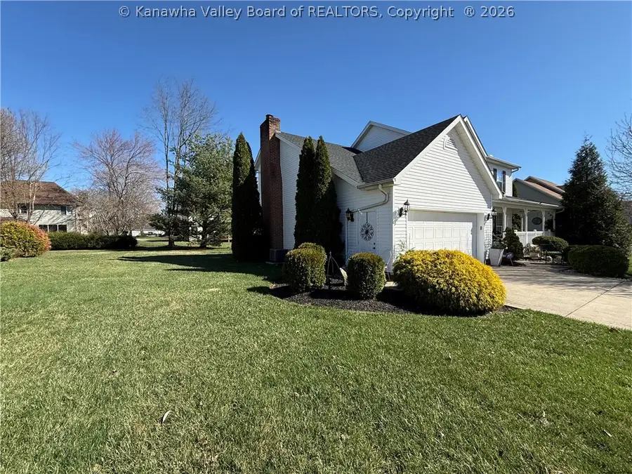 322 Plantation Drive, Hurricane, WV 25526 - #2