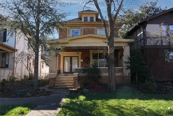 439 13th Avenue, Huntington, WV 25701