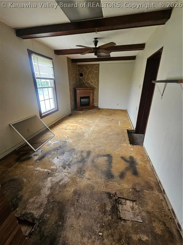 3213 Jackson Avenue, Point Pleasant, WV 25550 - #3