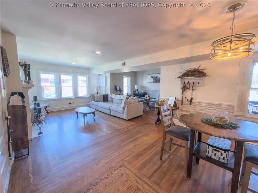 1313 Lee Street E #221, Charleston, WV 25301 - #2