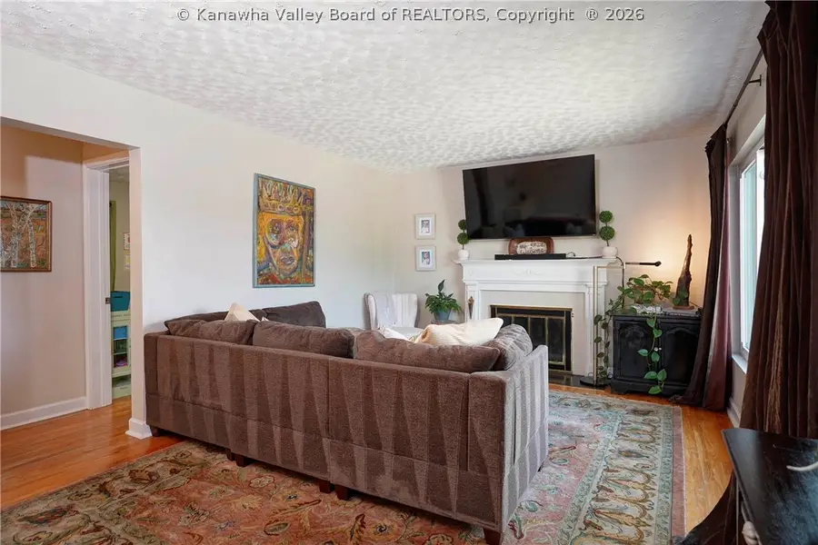 847 Lower Chester Road, Charleston, WV 25302 - #2