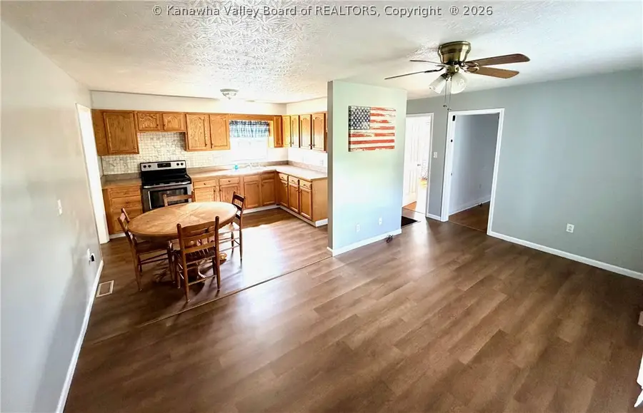 120 Pine Street, Dunbar, WV 25064 - #3