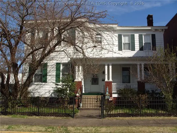410 Ferry Street, Montgomery, WV 25136