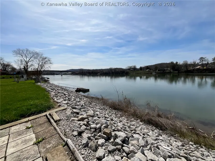 1330 Valentines Circle, Nitro, WV 25143 - #2