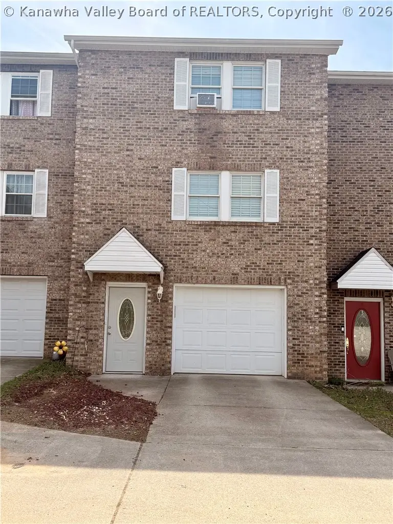 2 Brick Circle, Cross Lanes, WV 25313 - #1