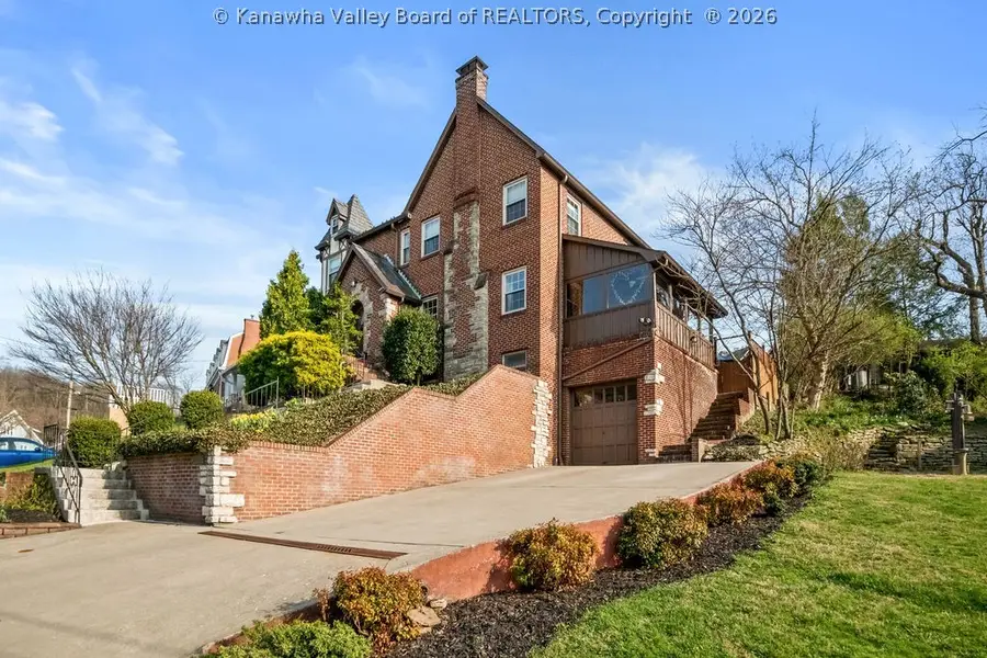 1012 Edgewood Drive, Charleston, WV 25302 - #2