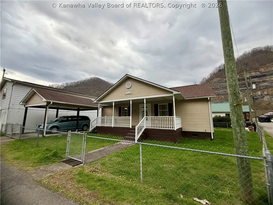 88 Lifetime Lane, Logan, WV 25601 - #3
