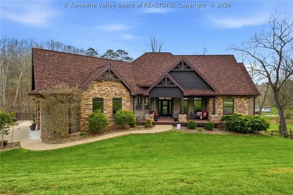 132 Cobblestone Boulevard, Scott Depot, WV 25560