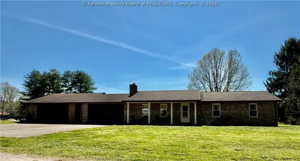 119 2nd Avenue, Ravenswood, WV 26164