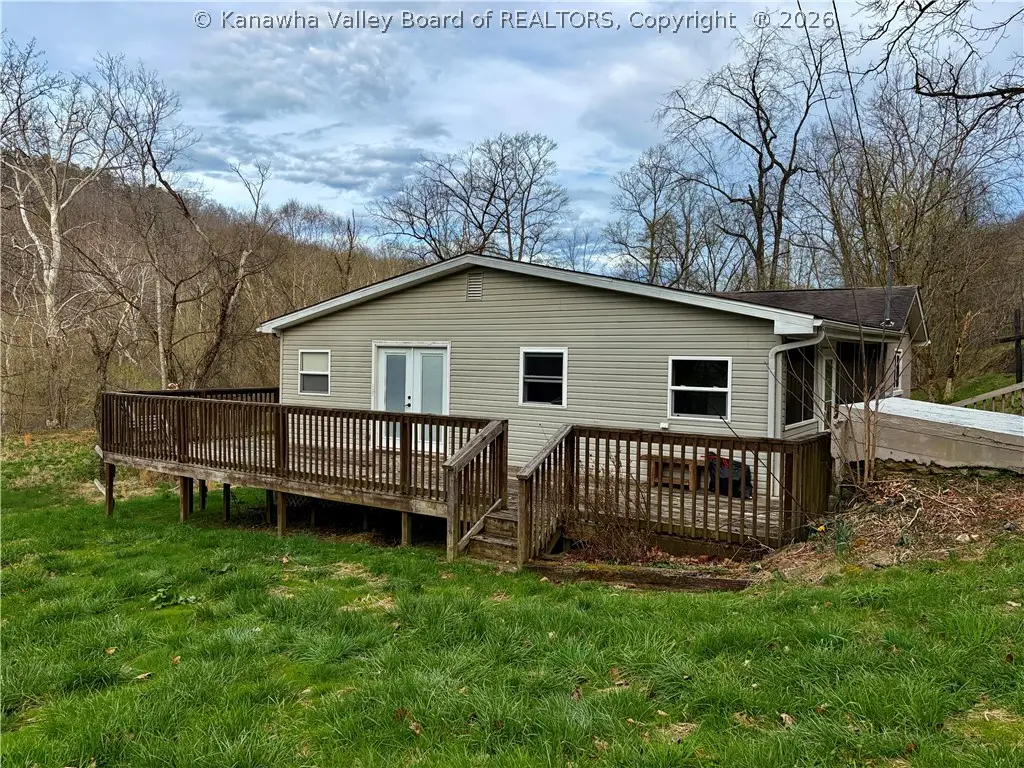 2011 Morris Creek Road, Clendenin, WV 25045 - #1