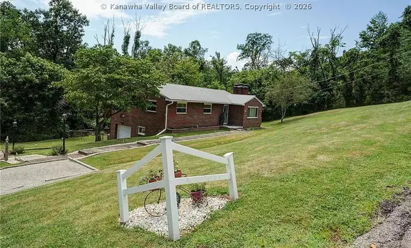 1100 Ledge Hill Drive, Charleston, WV 25387