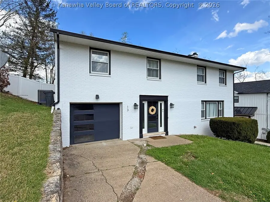 13 Elwood Drive, Huntington, WV 25705 - #3