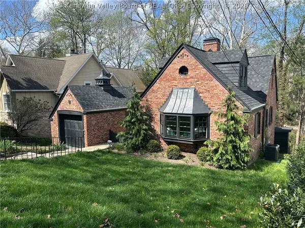 728 Myrtle Road, Charleston, WV 25314