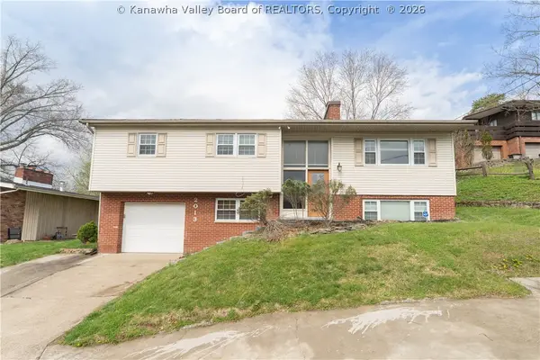 2013 Huber Road, Charleston, WV 25314