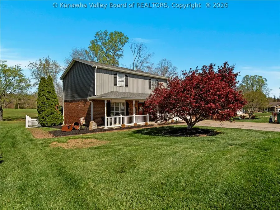 122 Moorefield Place, Scott Depot, WV 25560 - #2