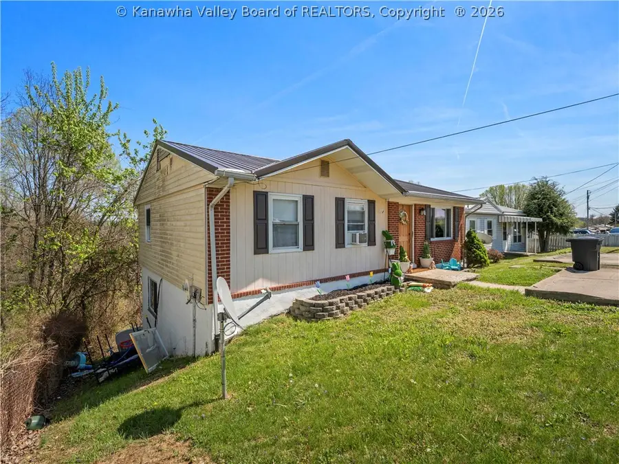 1452 Clearview Heights Road, Charleston, WV 25312 - #2