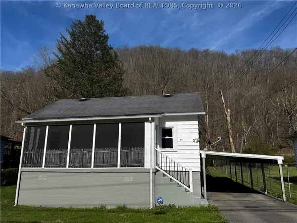211 Yuma Road, Logan, WV 25653