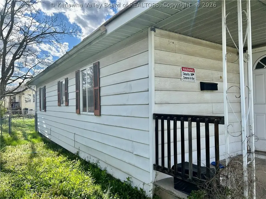 133 7th Street, Dunbar, WV 25064 - #2