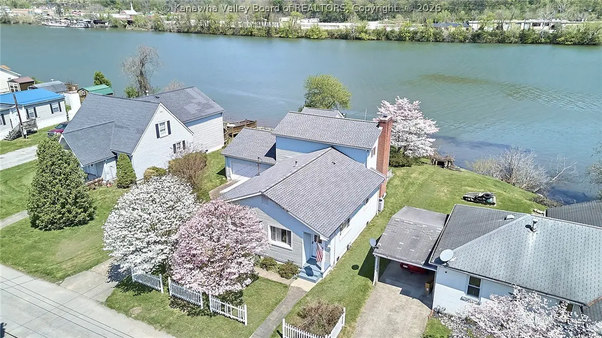 13708 Nancy Avenue, Chesapeake, WV 25315 - #1