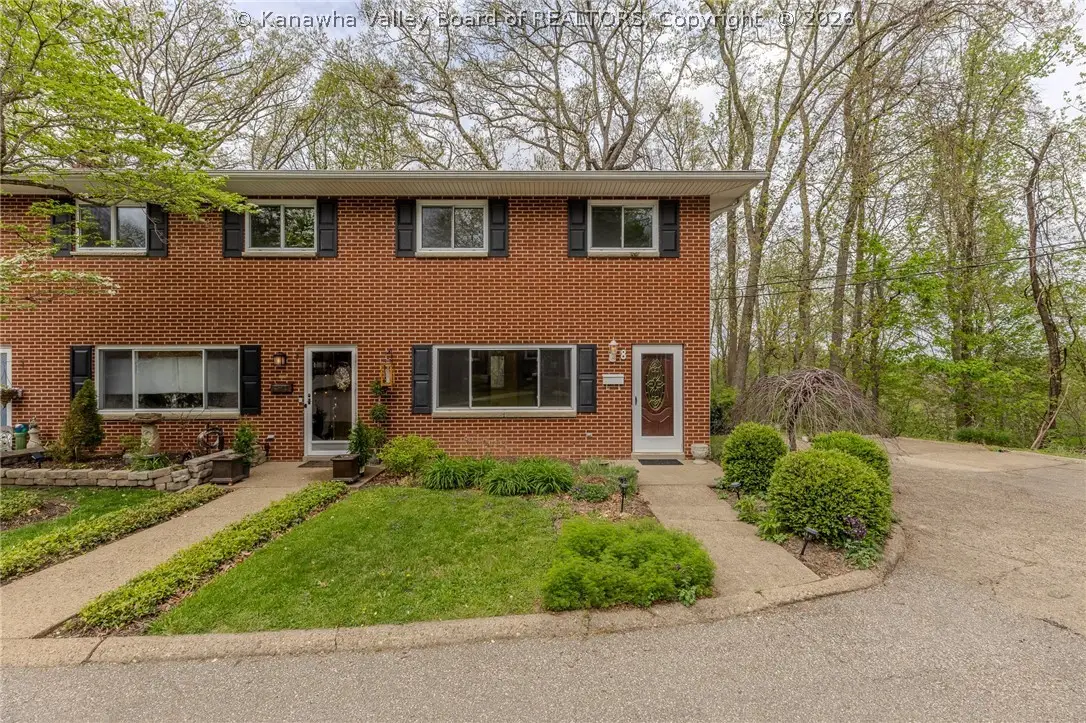 8 Vest Place, Charleston, WV 25314 - #1