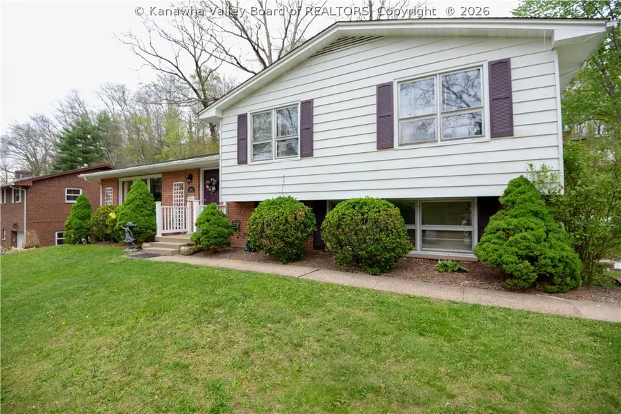 1214 Village Drive, South Charleston, WV 25309 - #2