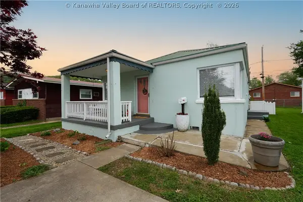 307 25th Street, Dunbar, WV 25064