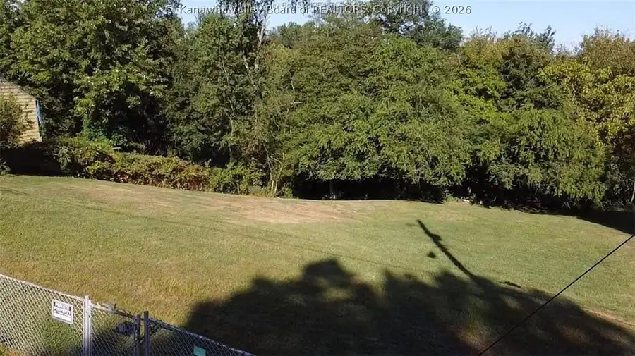 2199 Oakridge Drive, Charleston, WV 25311 - #2