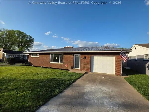 1321 Valentine Circle, Nitro, WV 25143