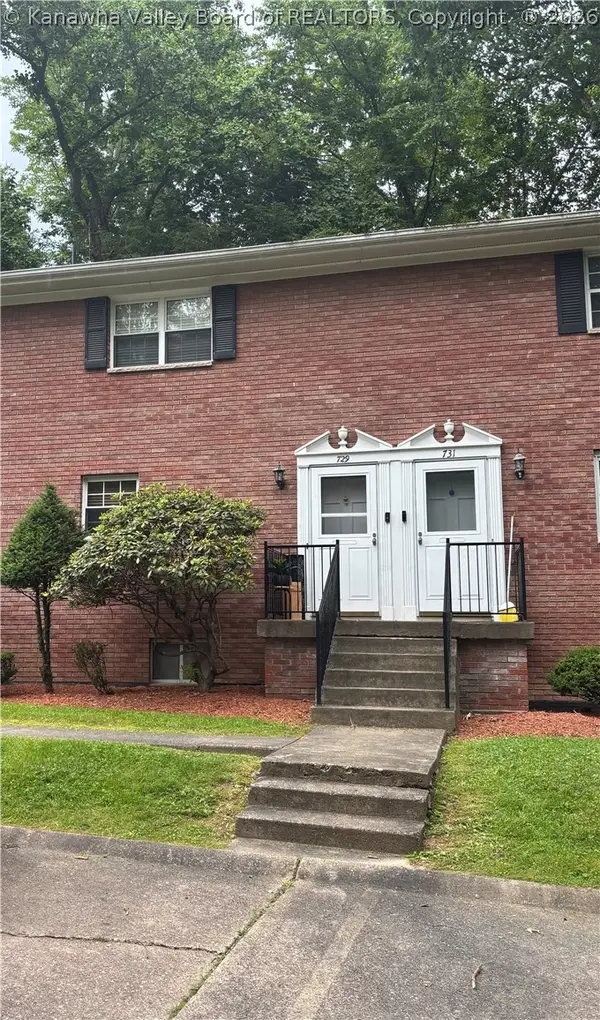 729 Castlegate Road #729, Charleston, WV 25303