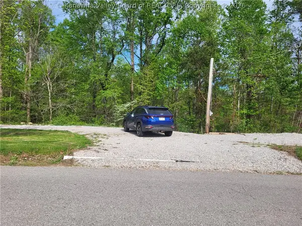 3450 Stone Lick Road, Kenna, WV 25248