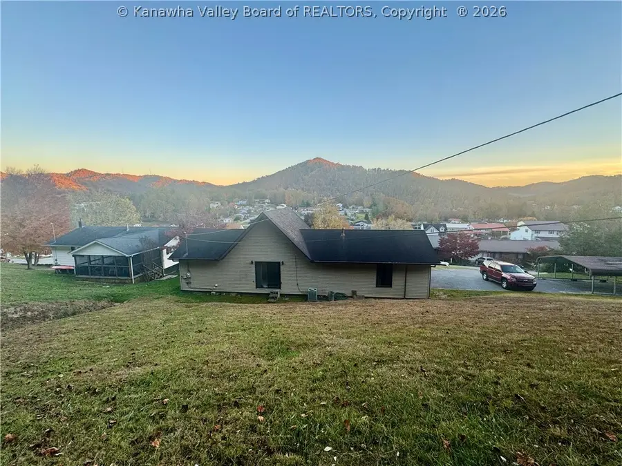 90 Dogwood Lane, Madison, WV 25130 - #3