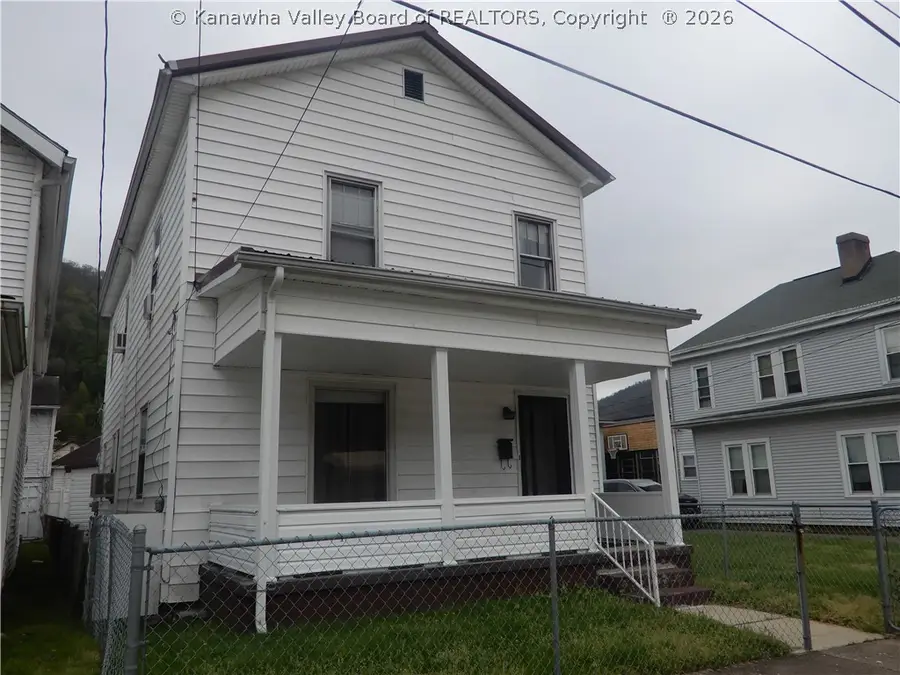 145 6th Avenue, Montgomery, WV 25136 - #3