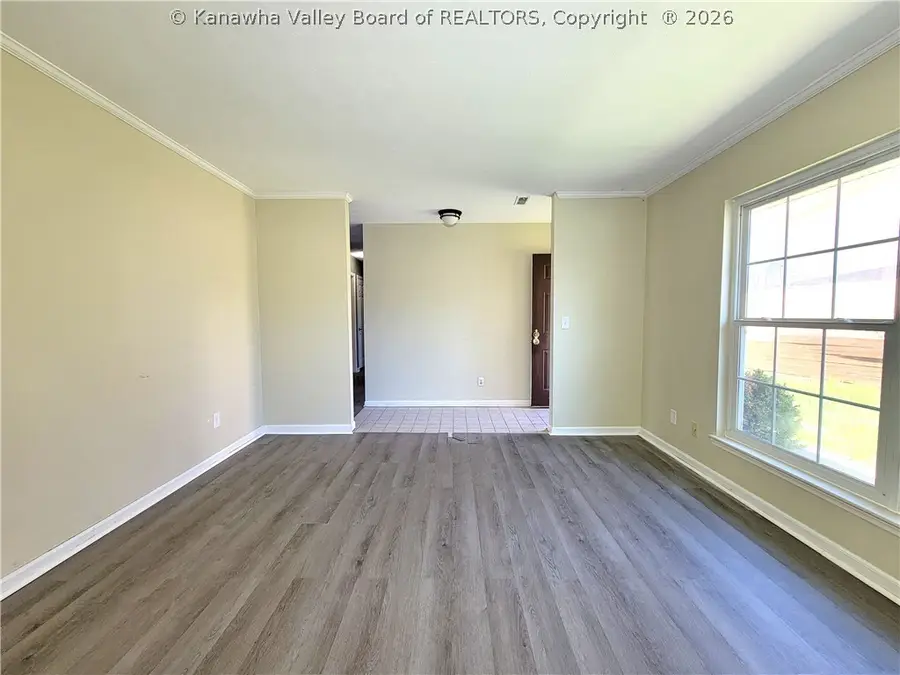 301 Bow Hunter Road, Charleston, WV 25314 - #3