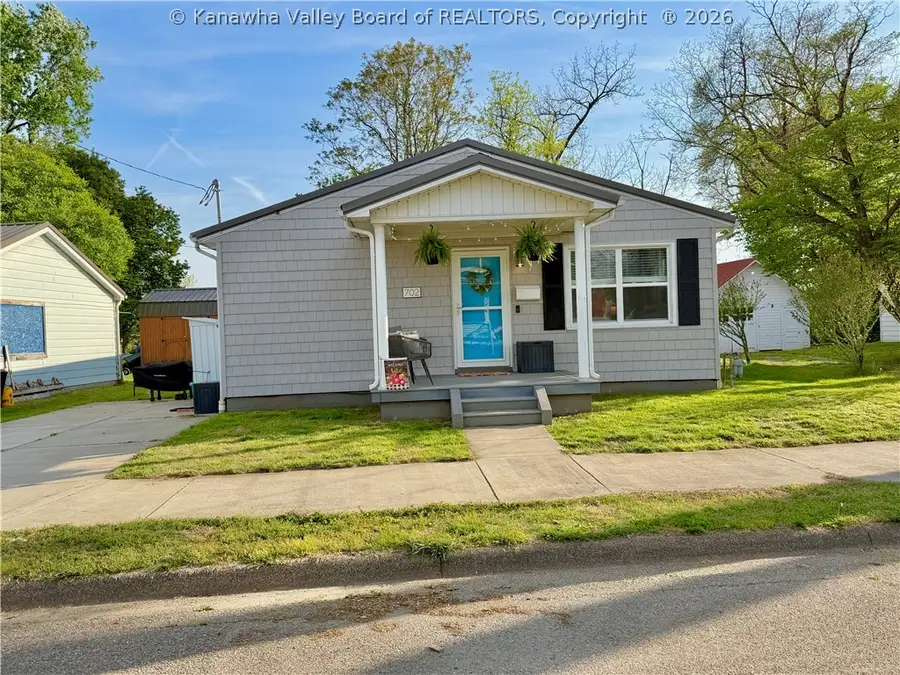702 Ashton Street, Ravenswood, WV 26164 - #2