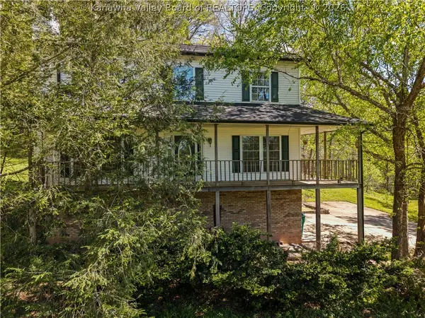 214 Cedar Drive, Scott Depot, WV 25560