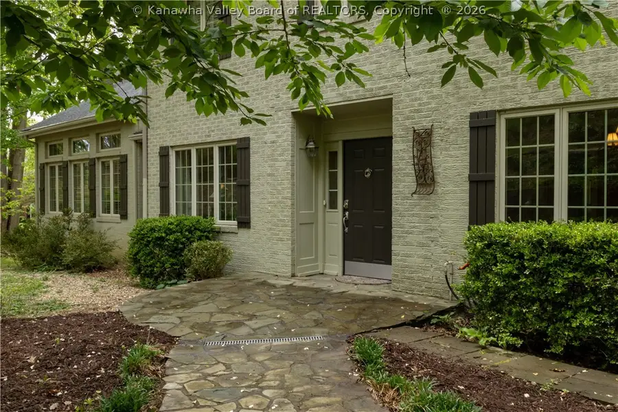 1621 Ridgeview Road, Charleston, WV 25314 - #3