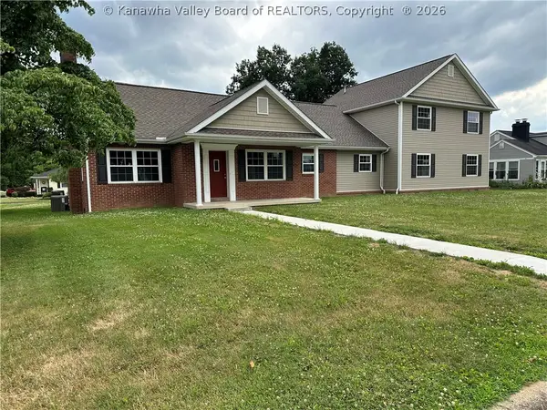 722 Mccullough Road, Point Pleasant, WV 25550