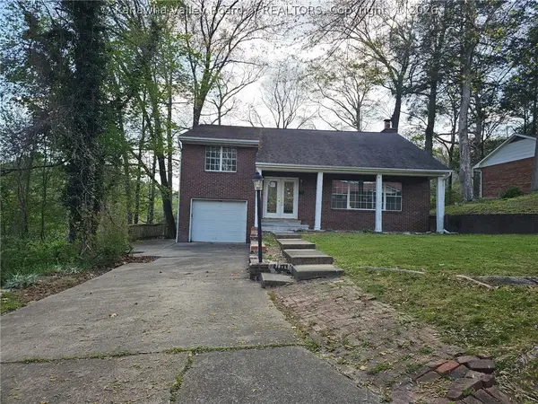 60 Woodland Drive, Madison, WV 25130