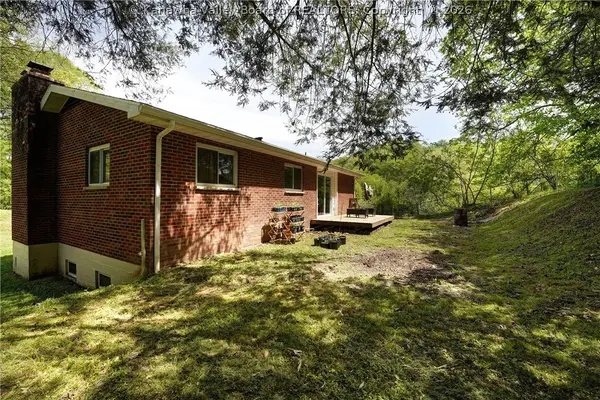541 Grandview Drive, St Albans, WV 25177