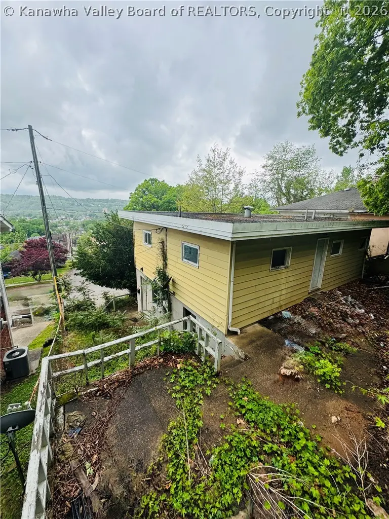1100 Ferguson Avenue, Charleston, WV 25302 - #3