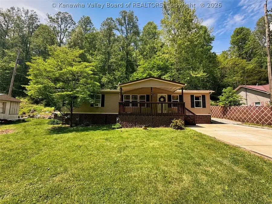 133 John Edward Lane, Elkview, WV 25071 - #2