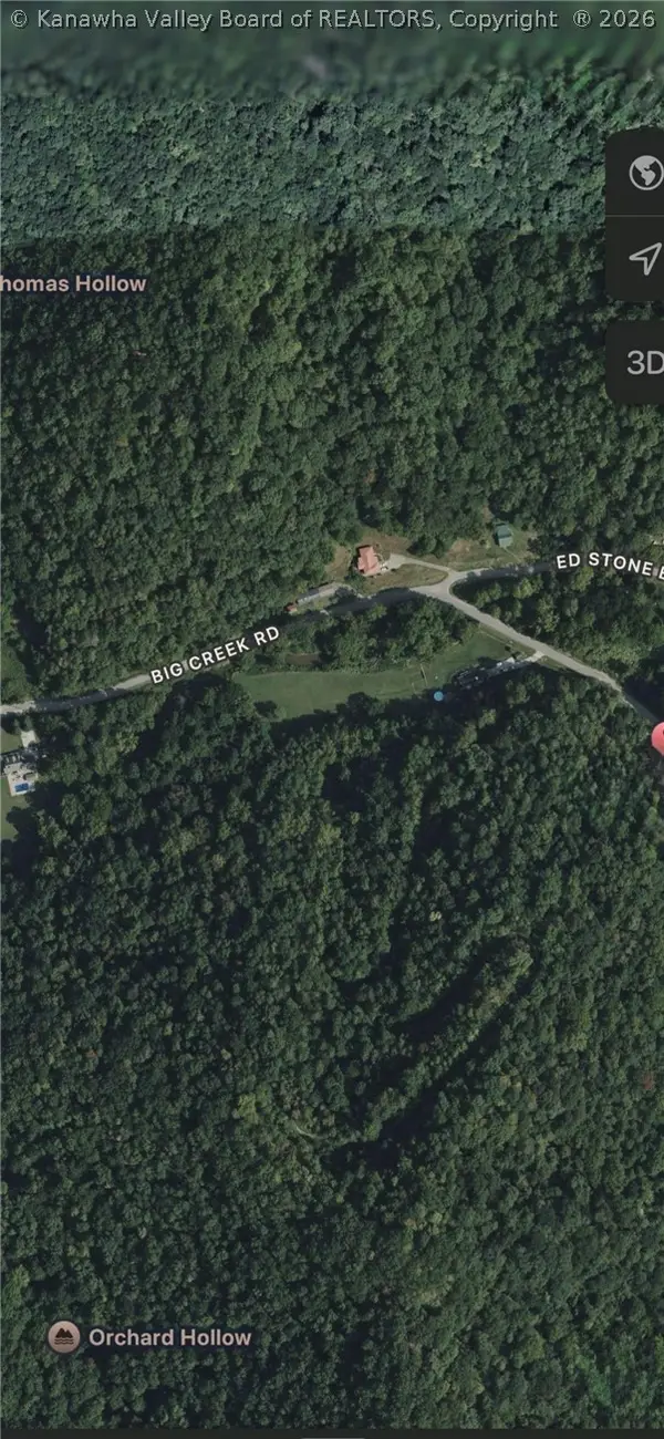 1492 Big Creek Road, Chapmanville, WV 25508