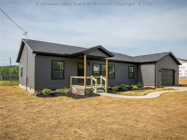 65 Cooper Way, Scott Depot, WV 25560