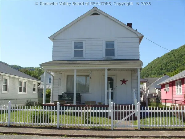 60 C Street, Boomer, WV 25031